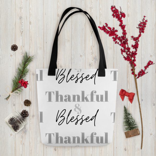 A bag that says blessed, thankful and thankful.